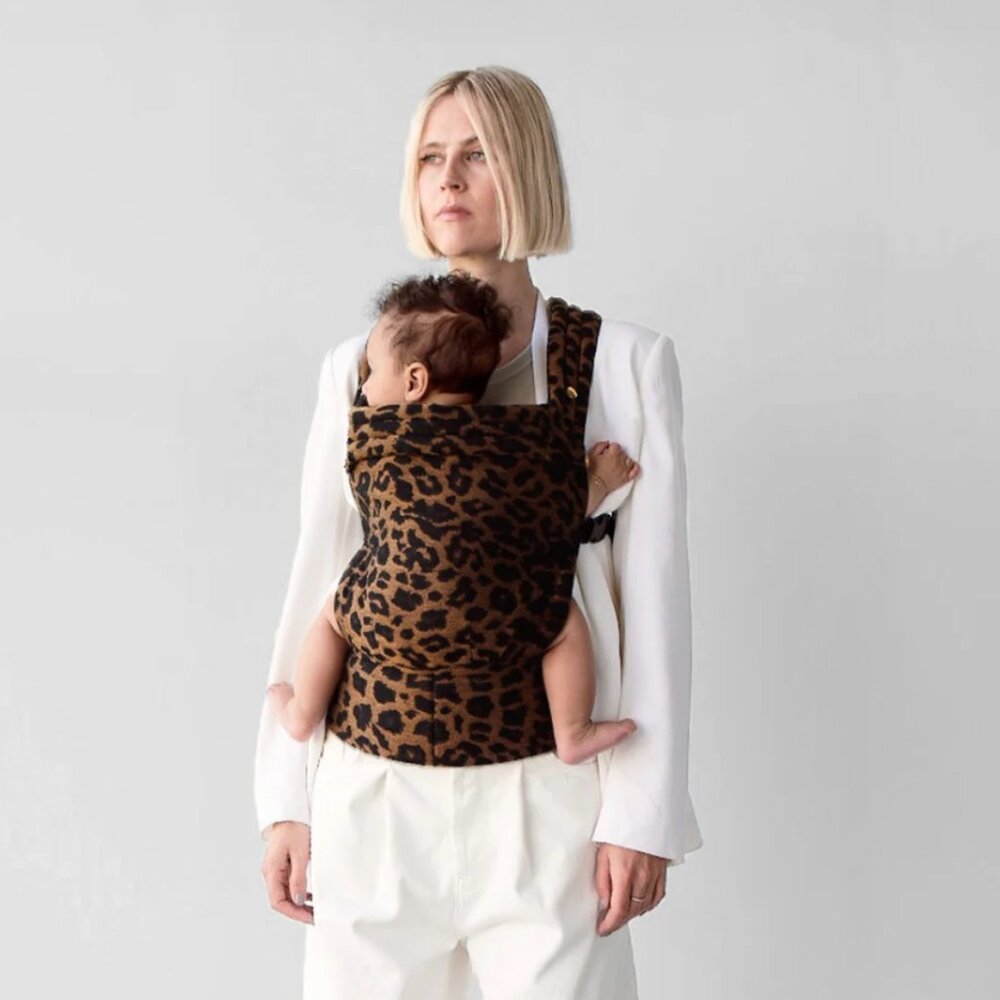 Animal Print Artipoppe Zeitgeist Carrier **NEVER USED**